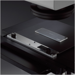 DSX100 Microscope Auto-Calibration Eliminates Setup Scatter
