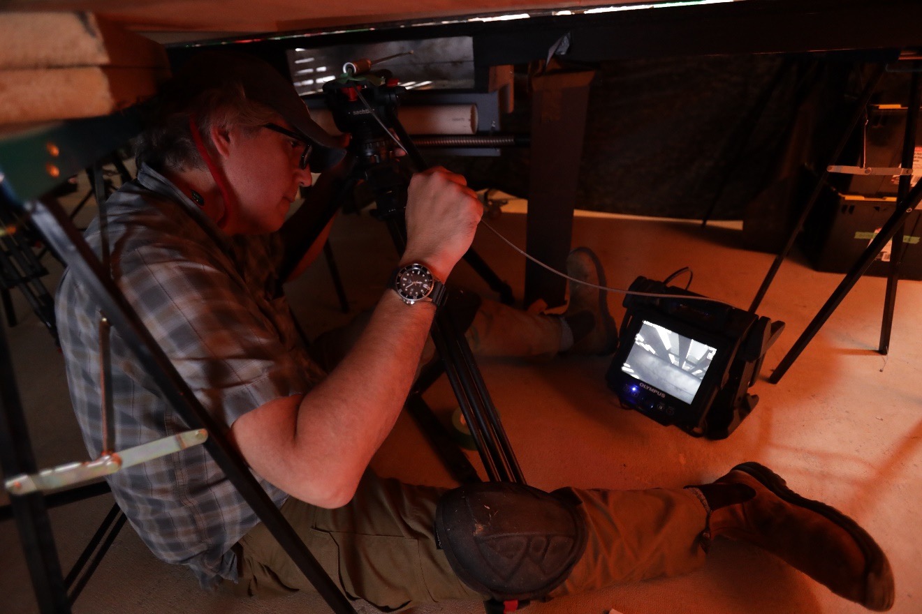Videoscopio IPLEX usado para filmar imágenes del documental