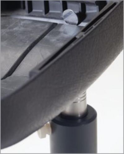 Figure 2. Probe placement on the outside of an air bag cover.